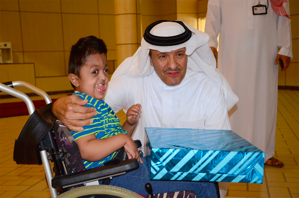 الأمير سلطان بن سلمان: الخبرات البشرية بجمعية «الأطفال المعوقين» وراء نجاحاتها وتميزها