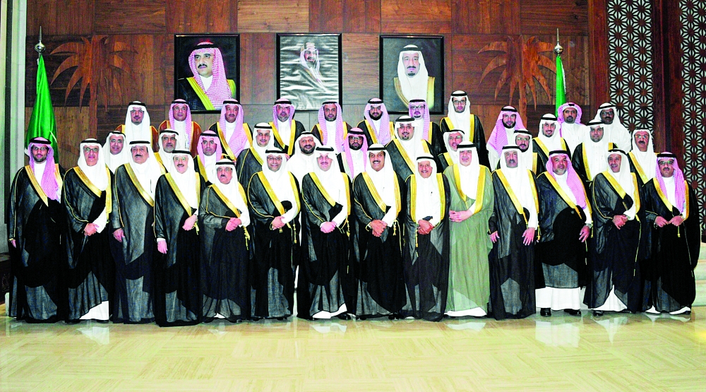 أمير الشرقية:كل من أيّد ولم يستنكر حادث القطيف الإرهابي تجب محاسبته