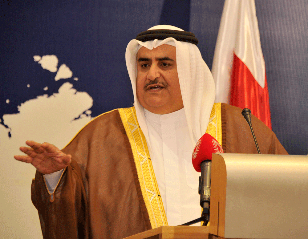 وزير خارجية البحرين: إيران تكوّن جيوشًا بالدول العربية لتهديد الاستقرار
