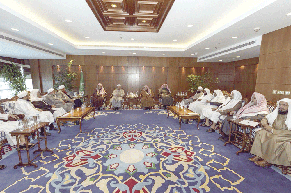 وزير الشؤون الإسلامية يدعو لمنع نزع «سنية» اليمن وتحويلها لحوثية