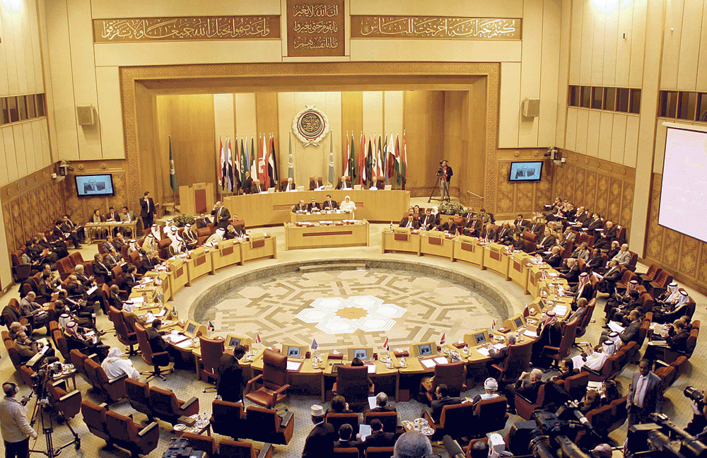 اعتبرت الجامعة العربية القرار تأييداً من المجتمع الدولي للنضال التاريخي للشعب الفلسطيني