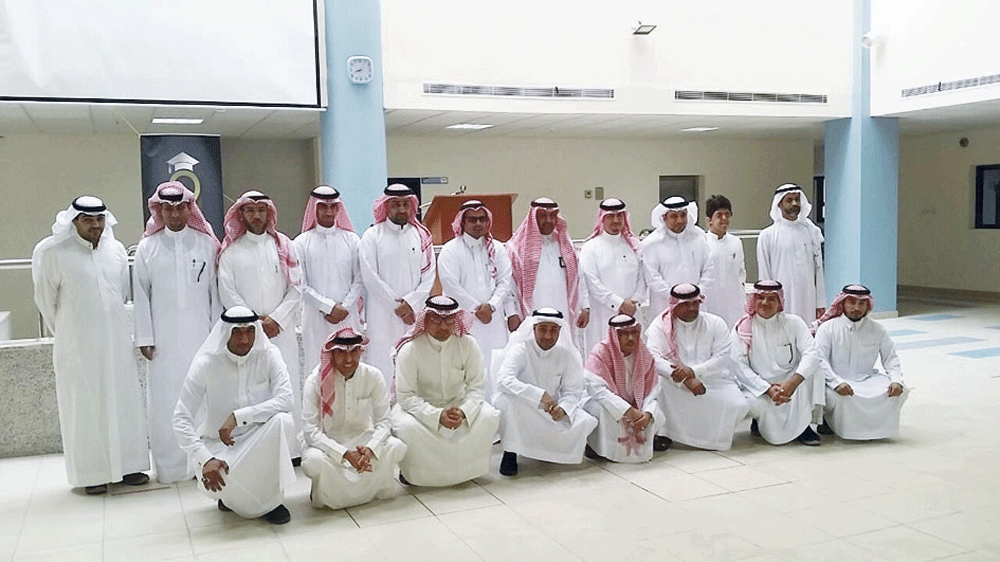 جماعية للمشاركين بالدورة (تصوير: محمد العواد)