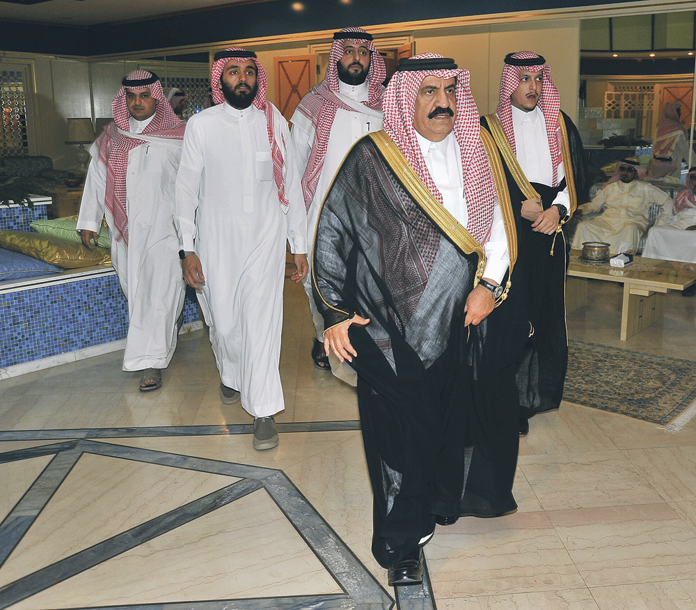 الأمير تركي بن محمد بن سعود الكبير، مستشار خادم الحرمين الشريفين لدى وصوله مجلس العزاء