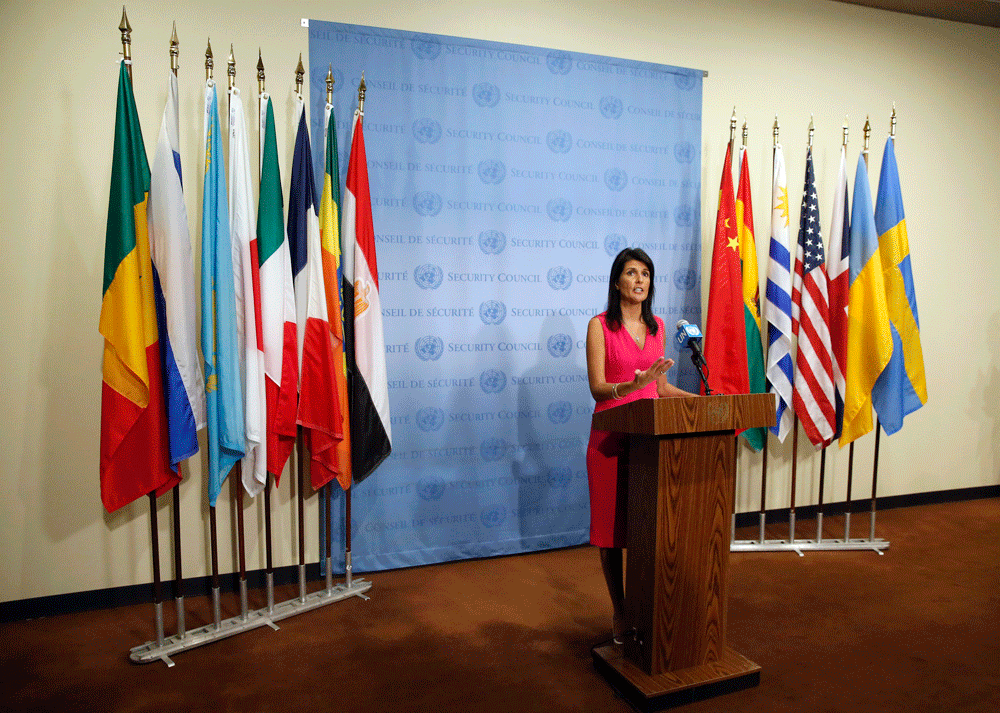 هيلي في مؤتمر صحافي بمقر الأمم المتحدة (إ ب أ)